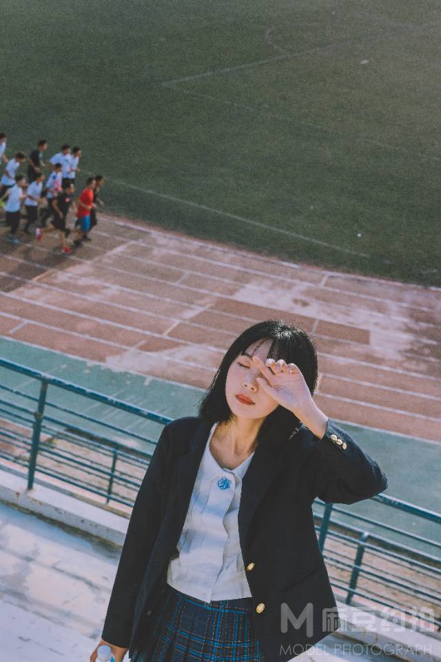 胶片模特