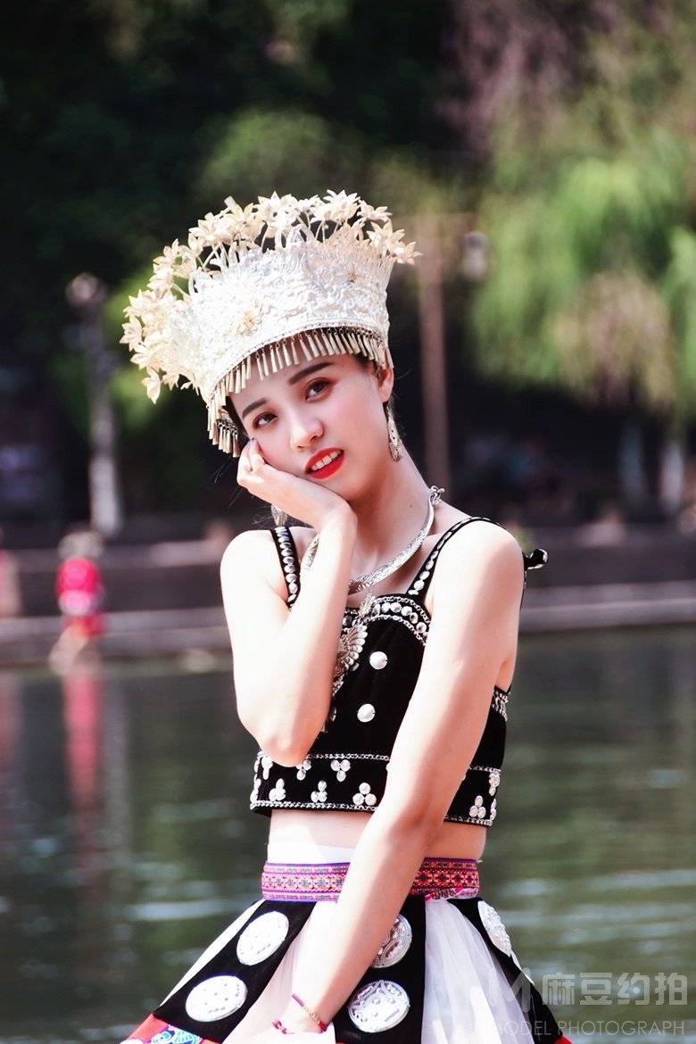 妆容模特
