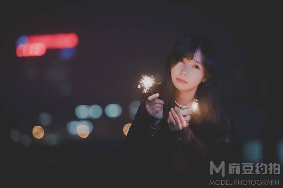 夜景模特