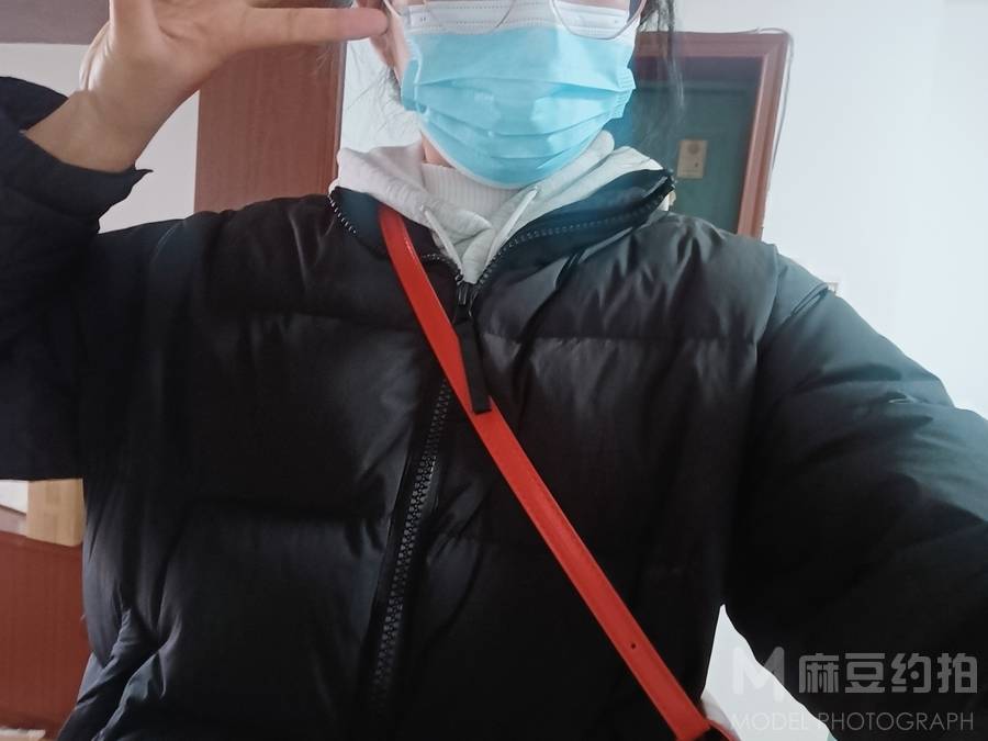 黑白模特