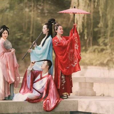 汉服模特