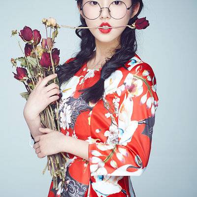 胶片模特