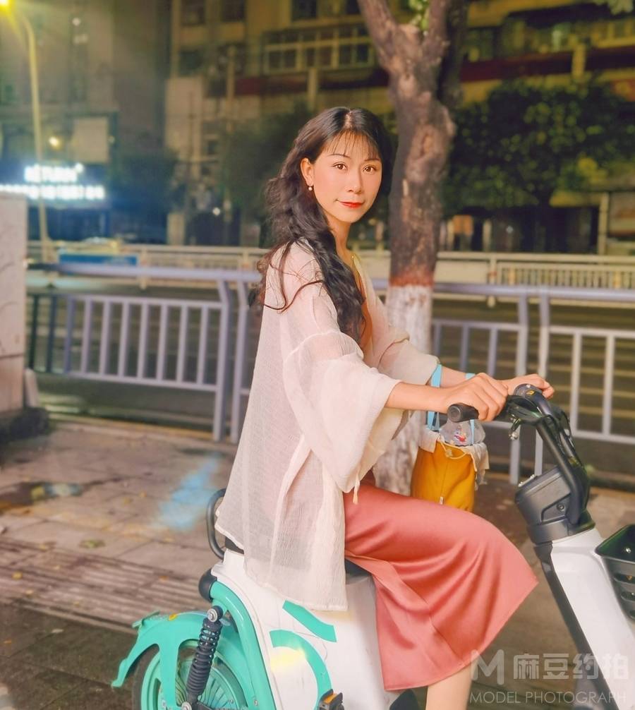 民国模特