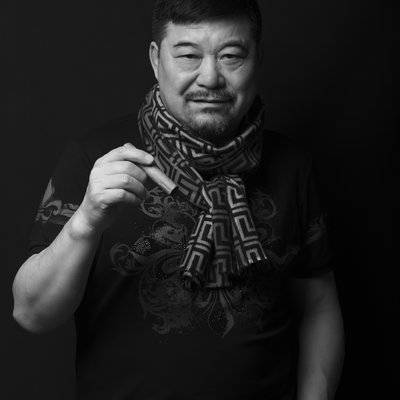 黑白模特