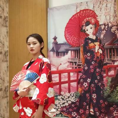 妆容模特