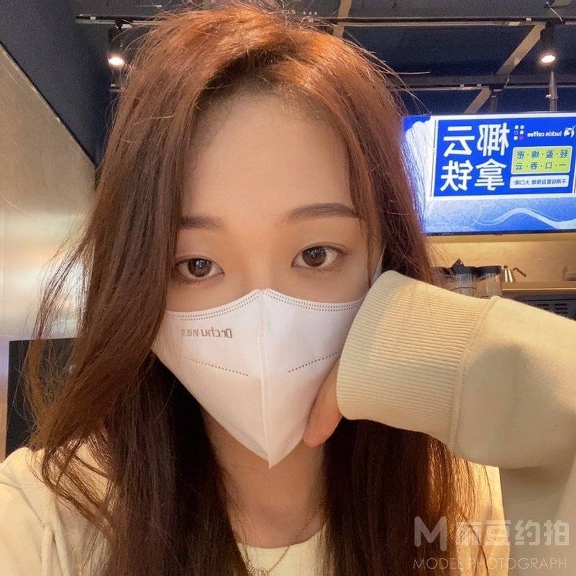 纪实模特