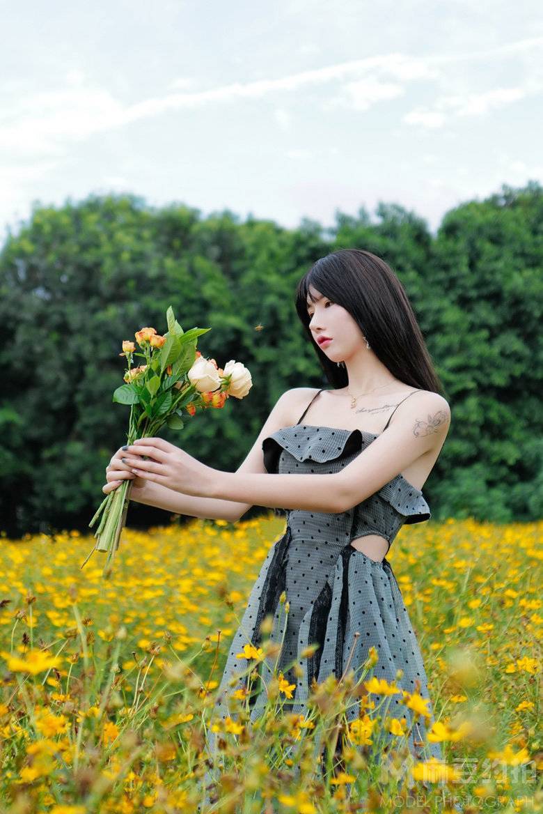 清新模特