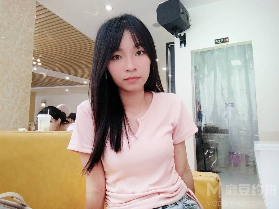 纪实模特