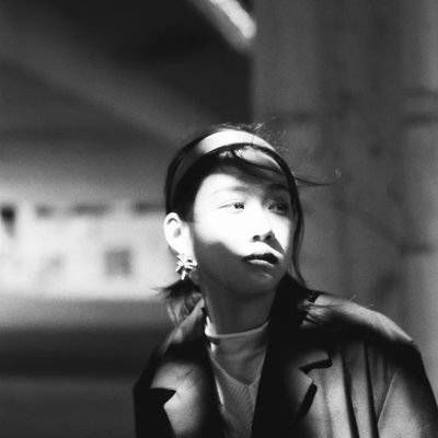 黑白模特
