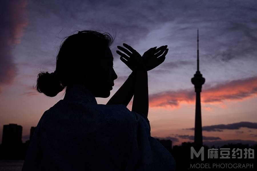 夜景模特