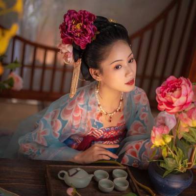 汉服模特
