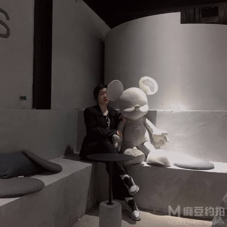 暗黑模特
