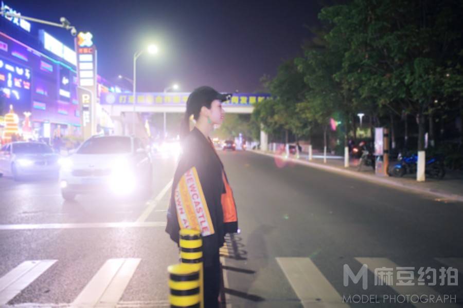 夜景模特