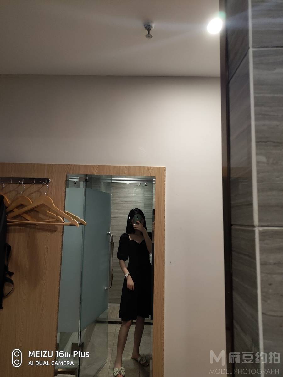 纪实模特
