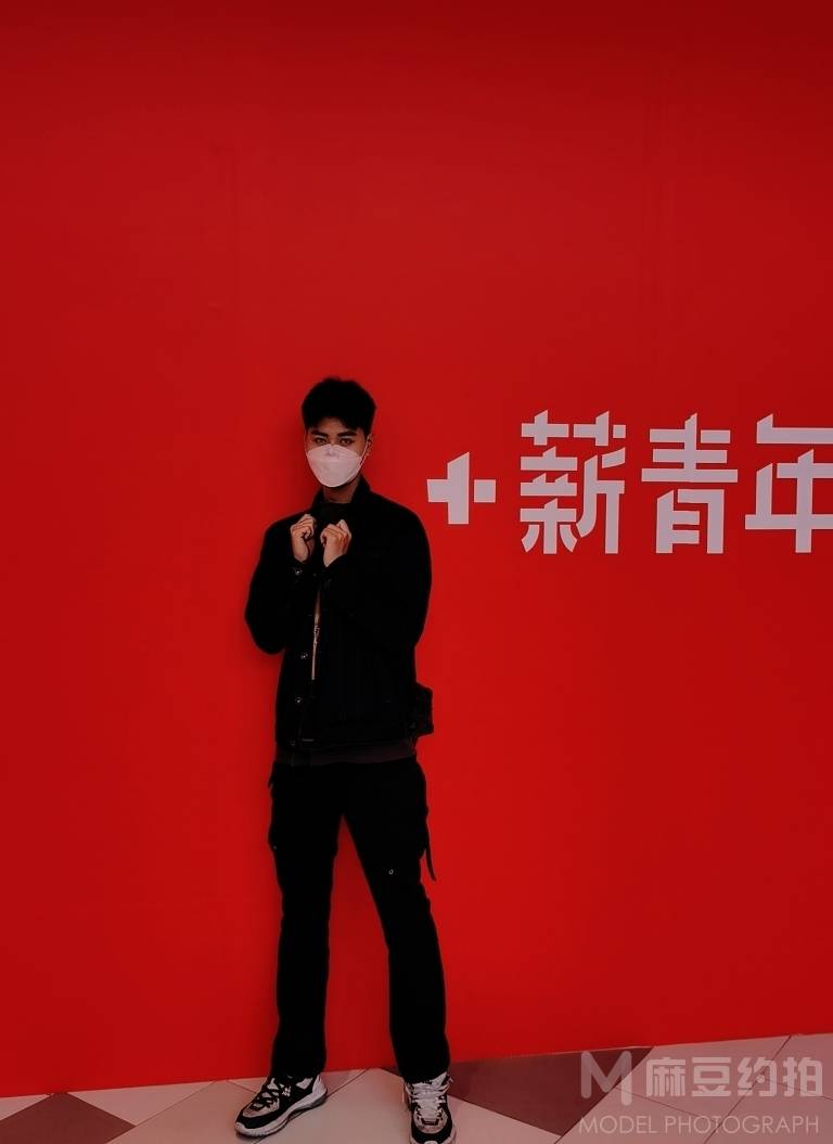 胶片模特