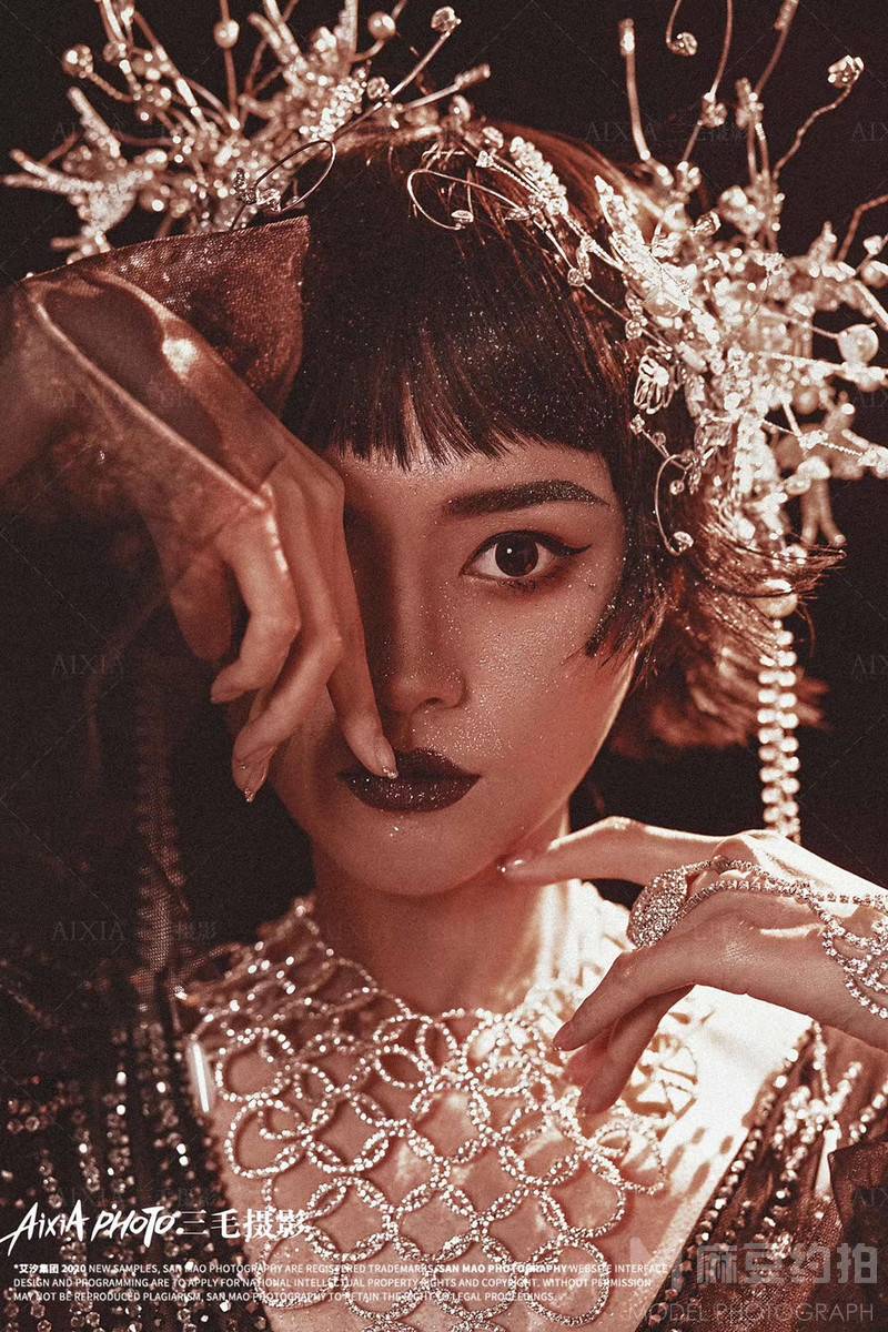 情绪模特