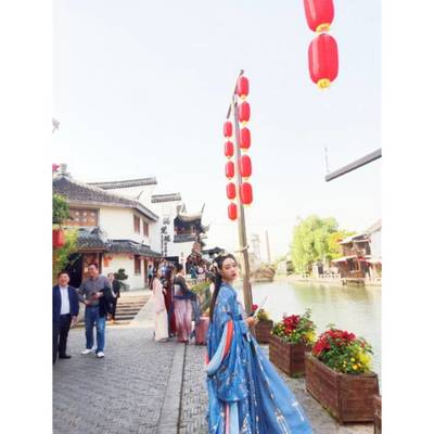 汉服模特