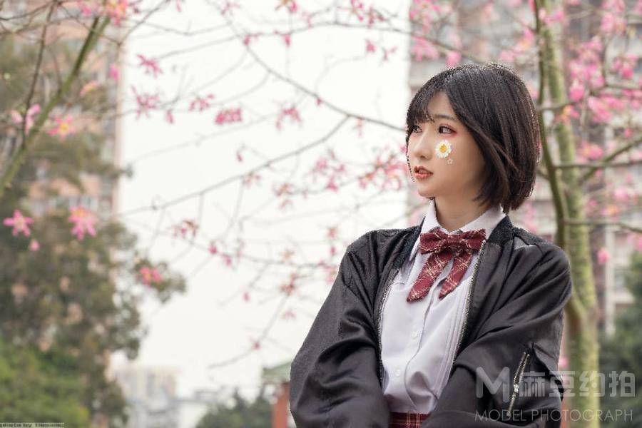 校园模特
