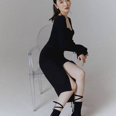 黑白模特