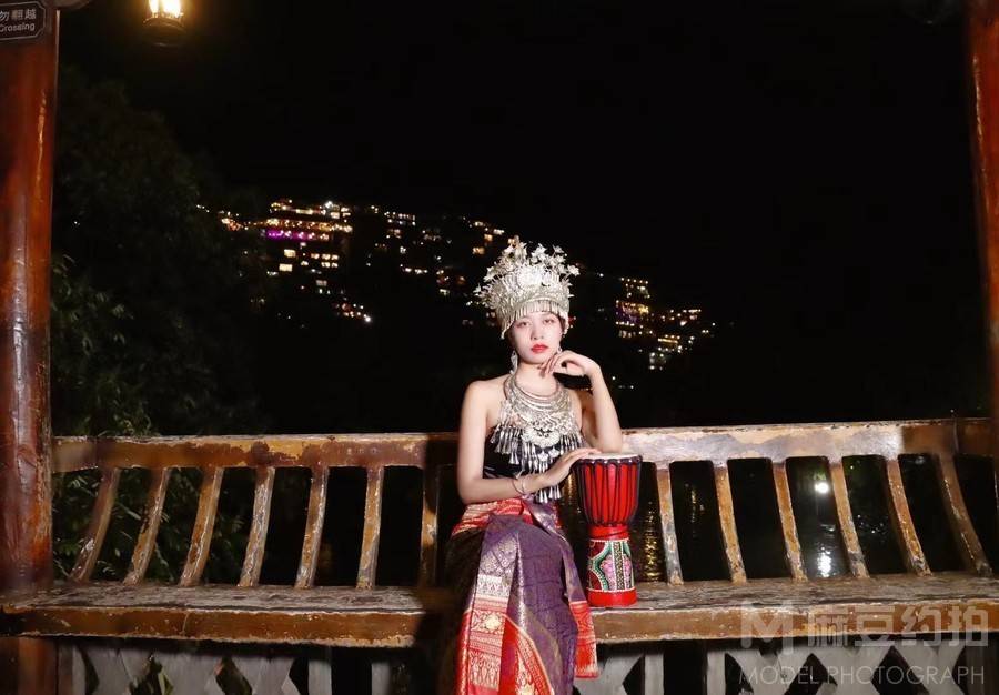 夜景模特