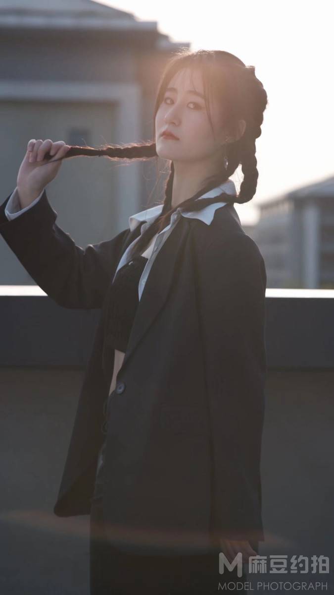 校园模特