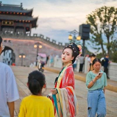 汉服模特