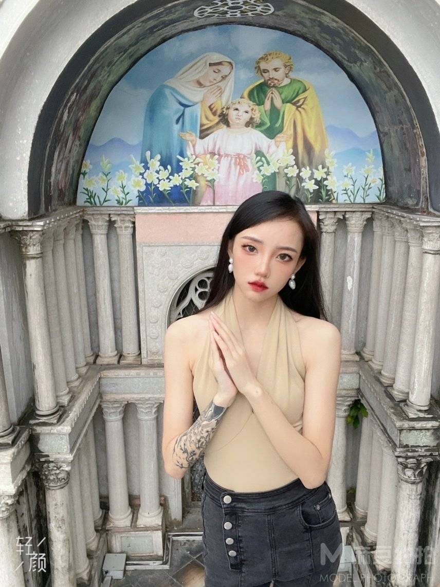 妆容模特
