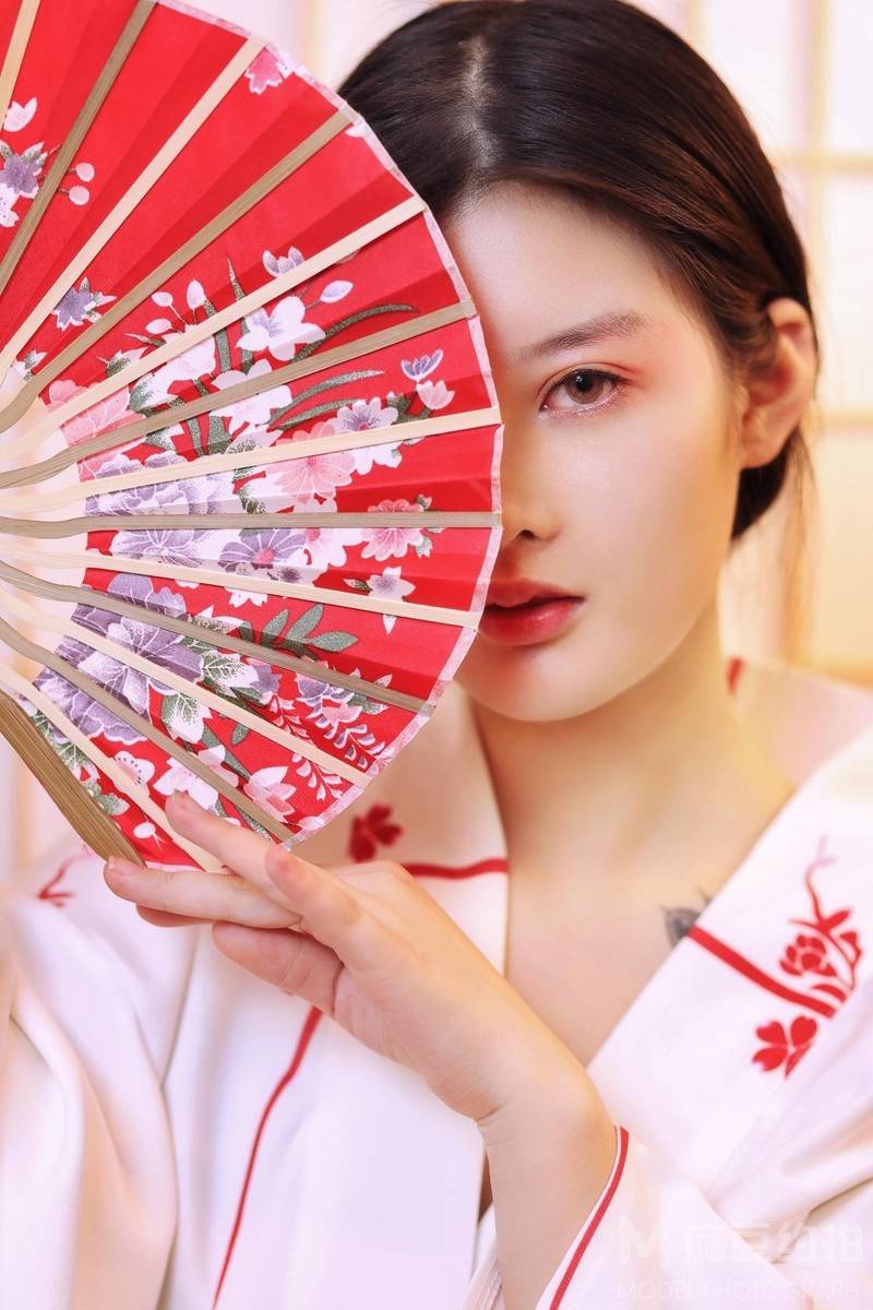 和服模特