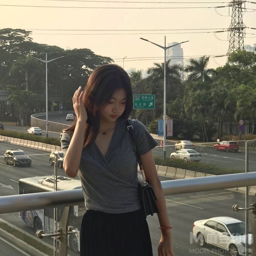 校园模特