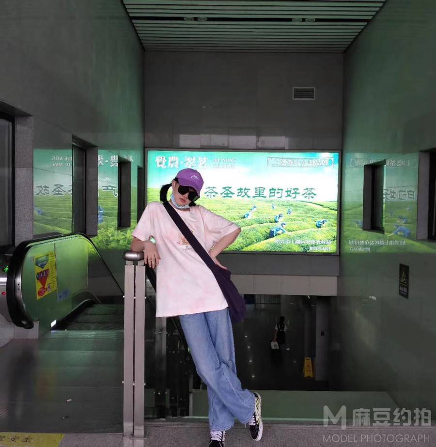 校园模特