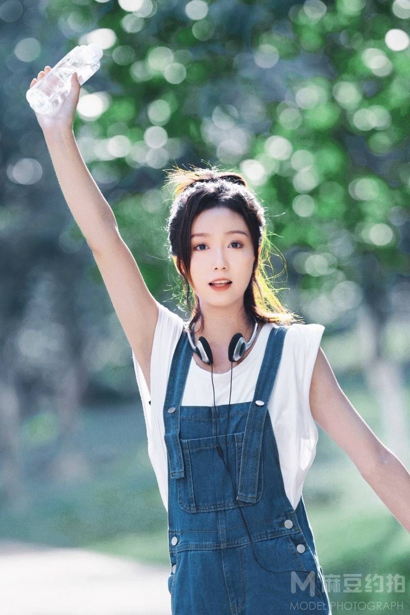 少女模特