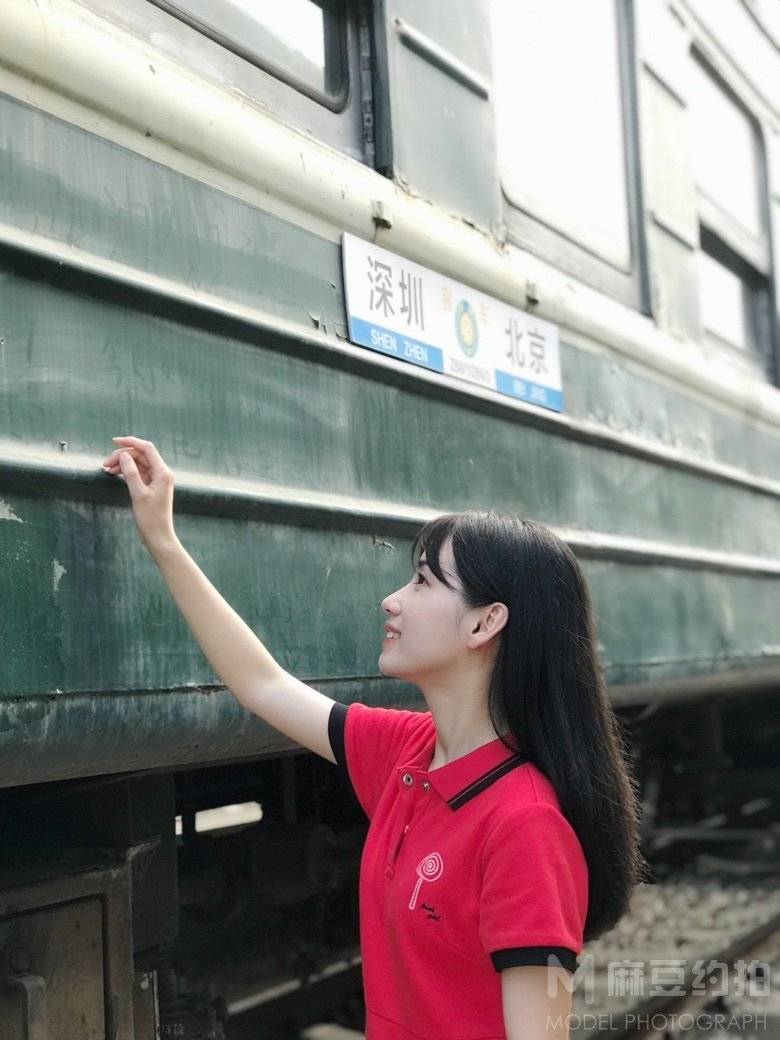 清新模特