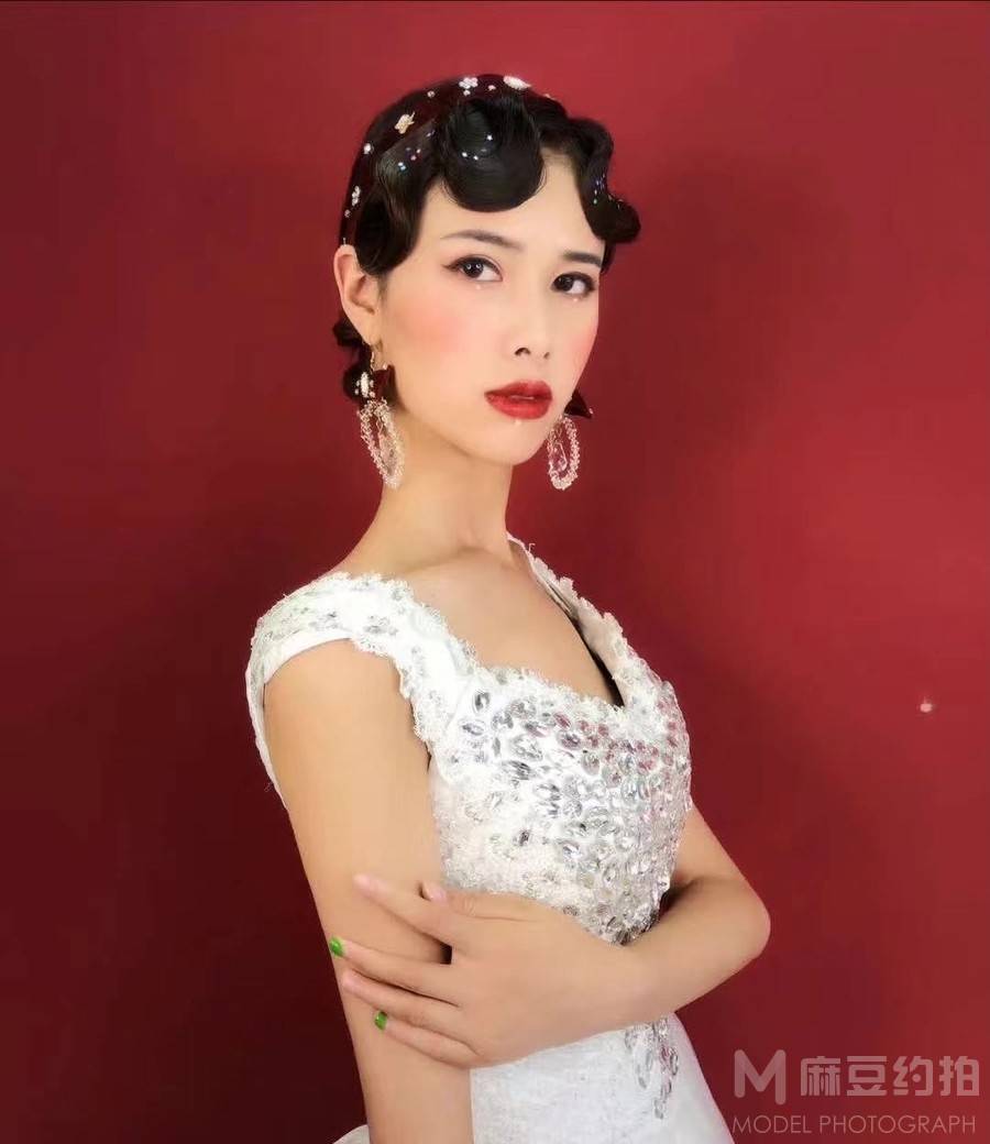 暗黑模特