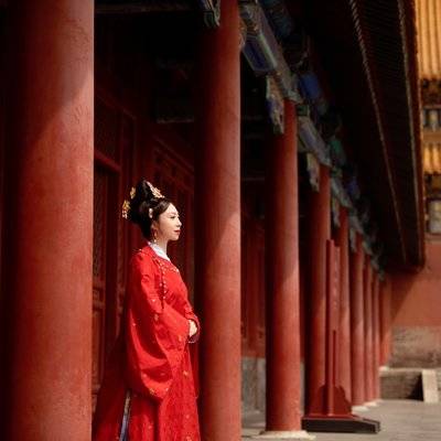 汉服模特