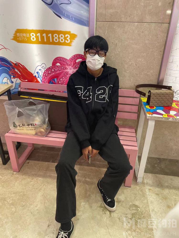 情侣模特
