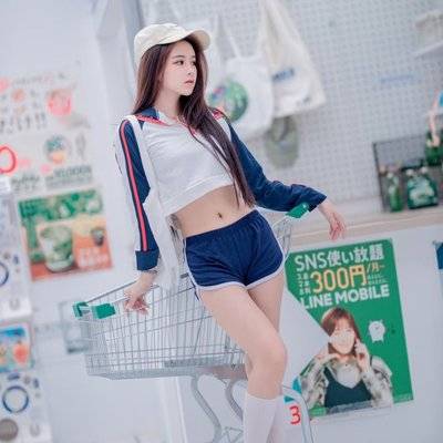 胶片模特