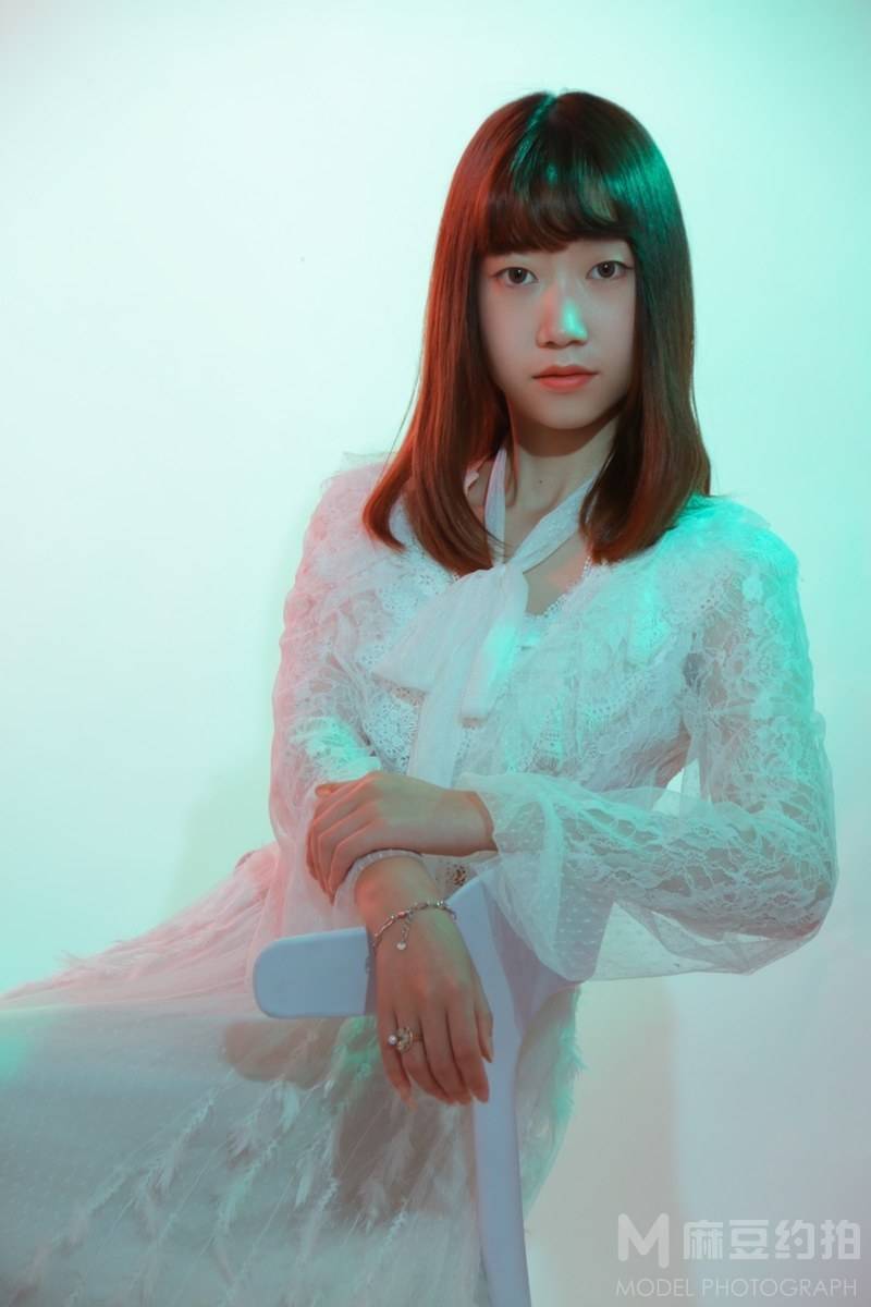清新模特