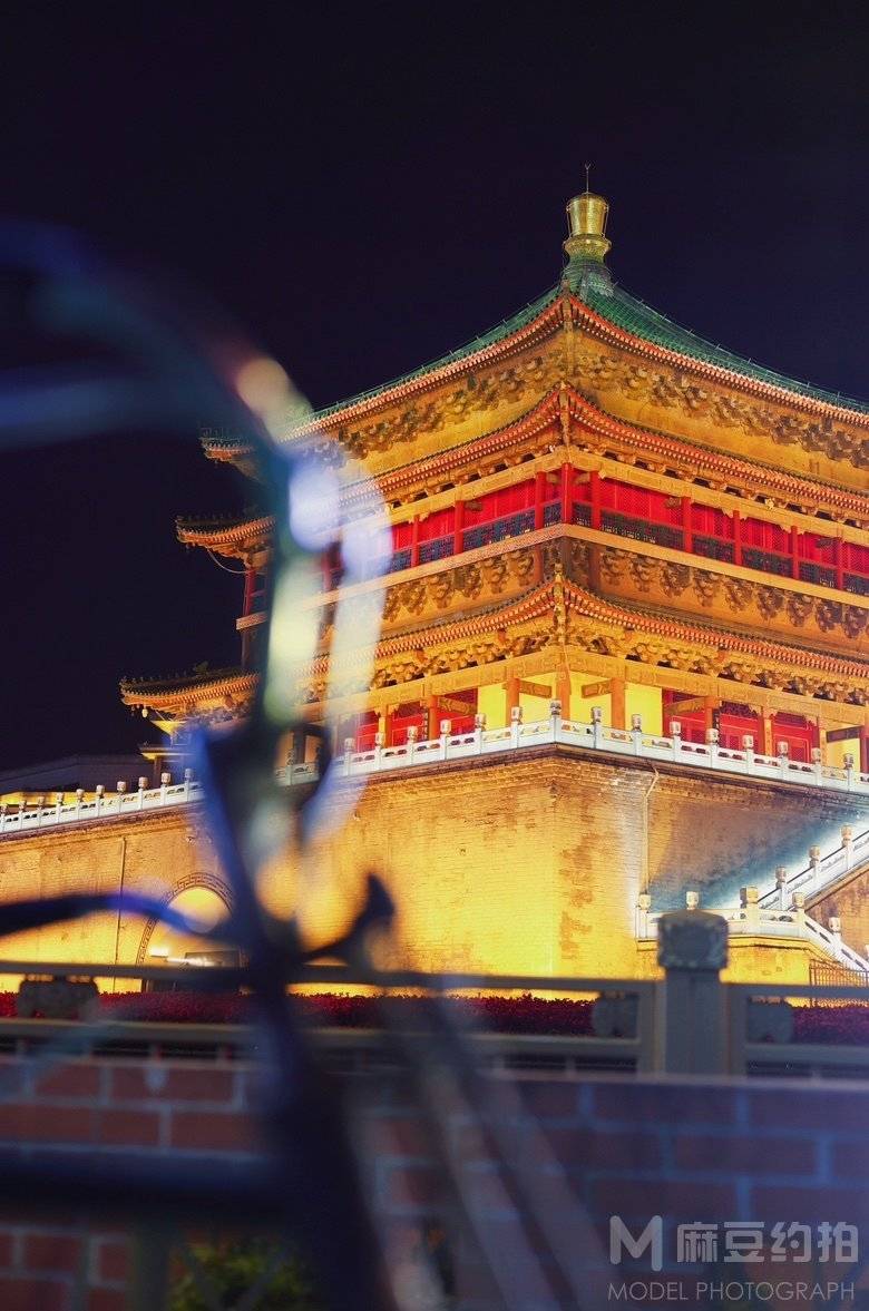 夜景模特