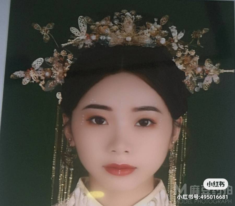 妆容模特