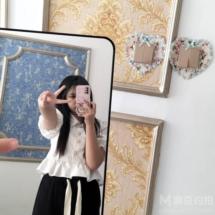 校园模特