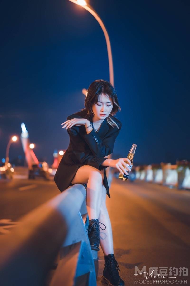 夜景模特