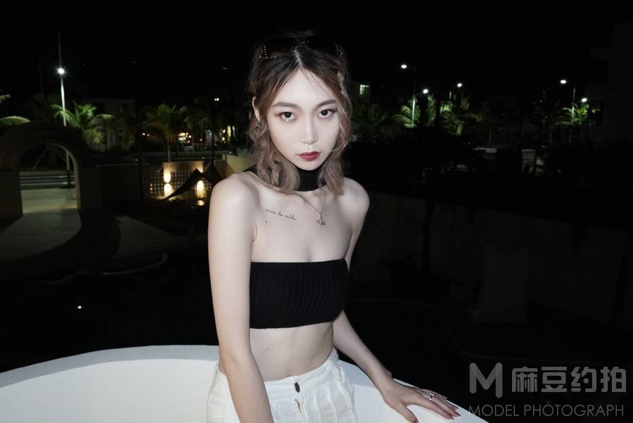 夜景模特
