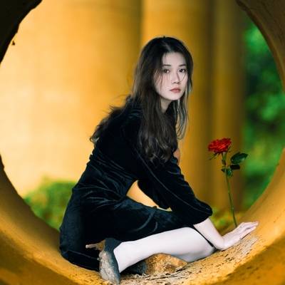 情绪模特