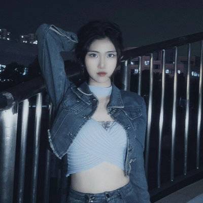 胶片模特