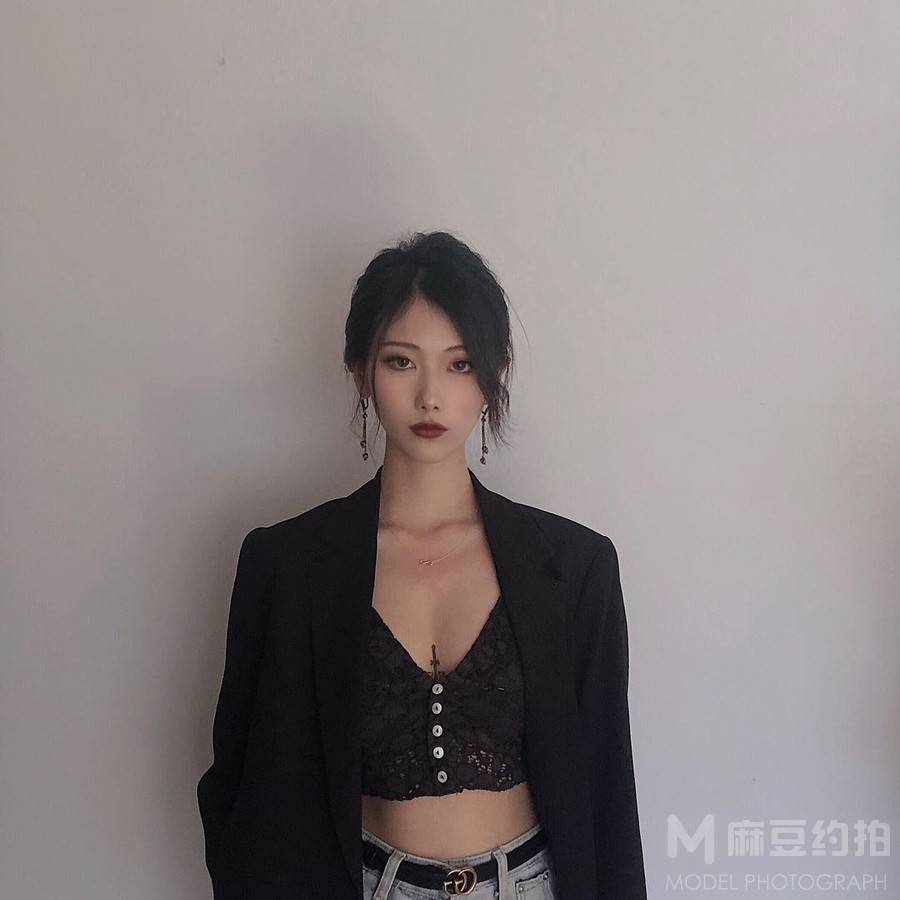 民国模特