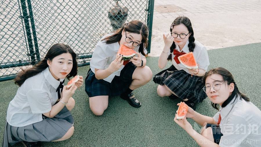 校园模特