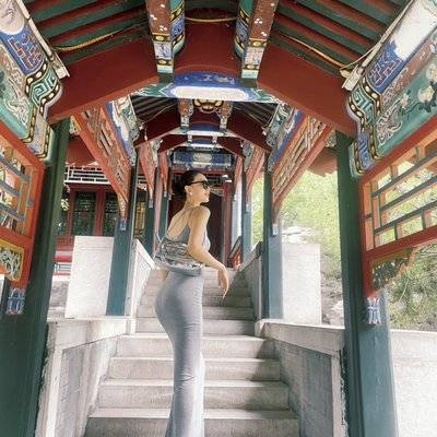 纪实模特