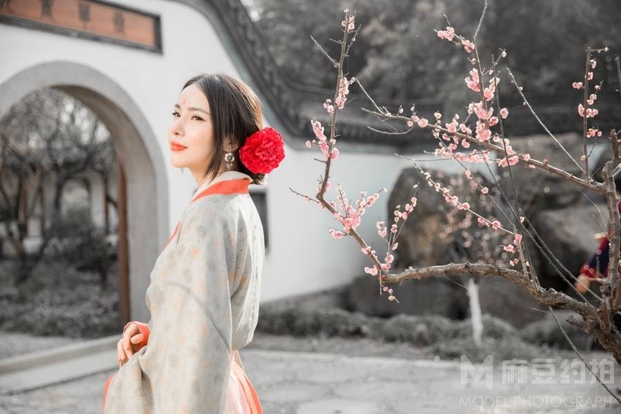 汉服模特