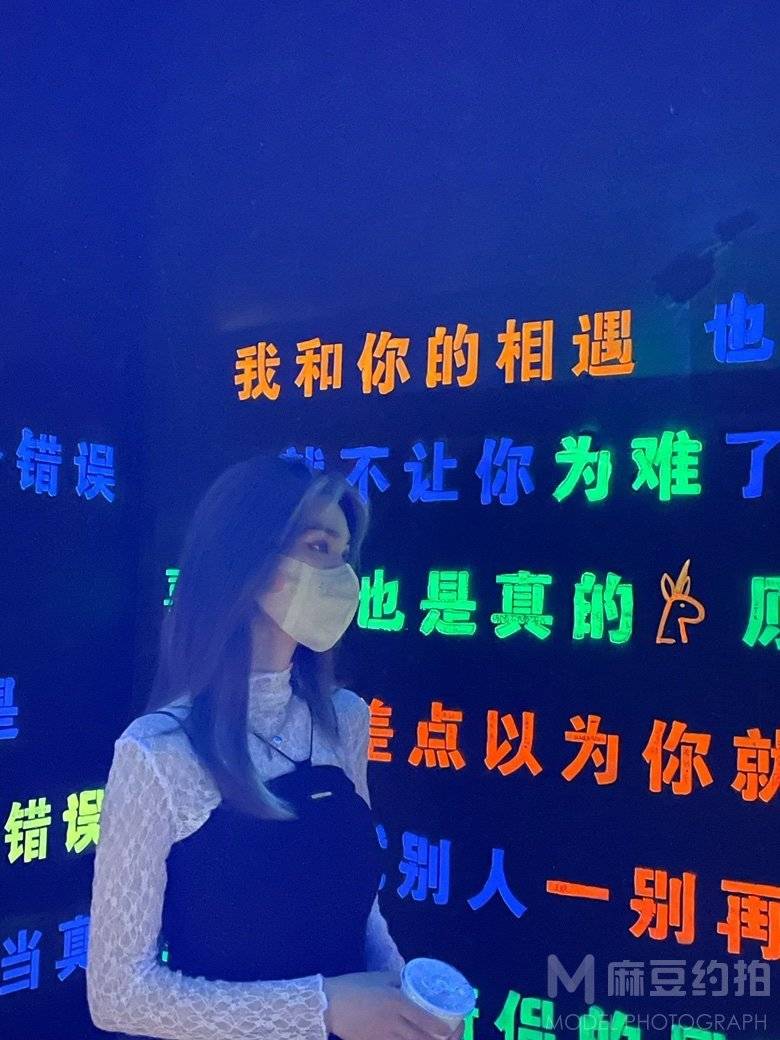 纪实模特