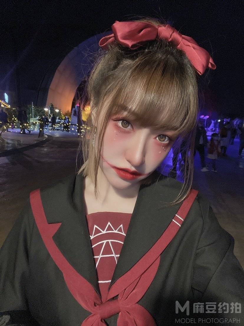 暗黑模特